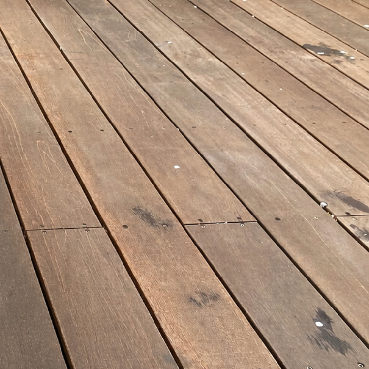 Holzterrasse